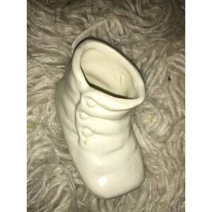 Vintage Haeger ceramic white baby shoe Planter